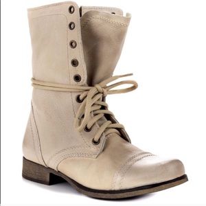 Like New Steve Madden Combat Boots w zipper Sz 7